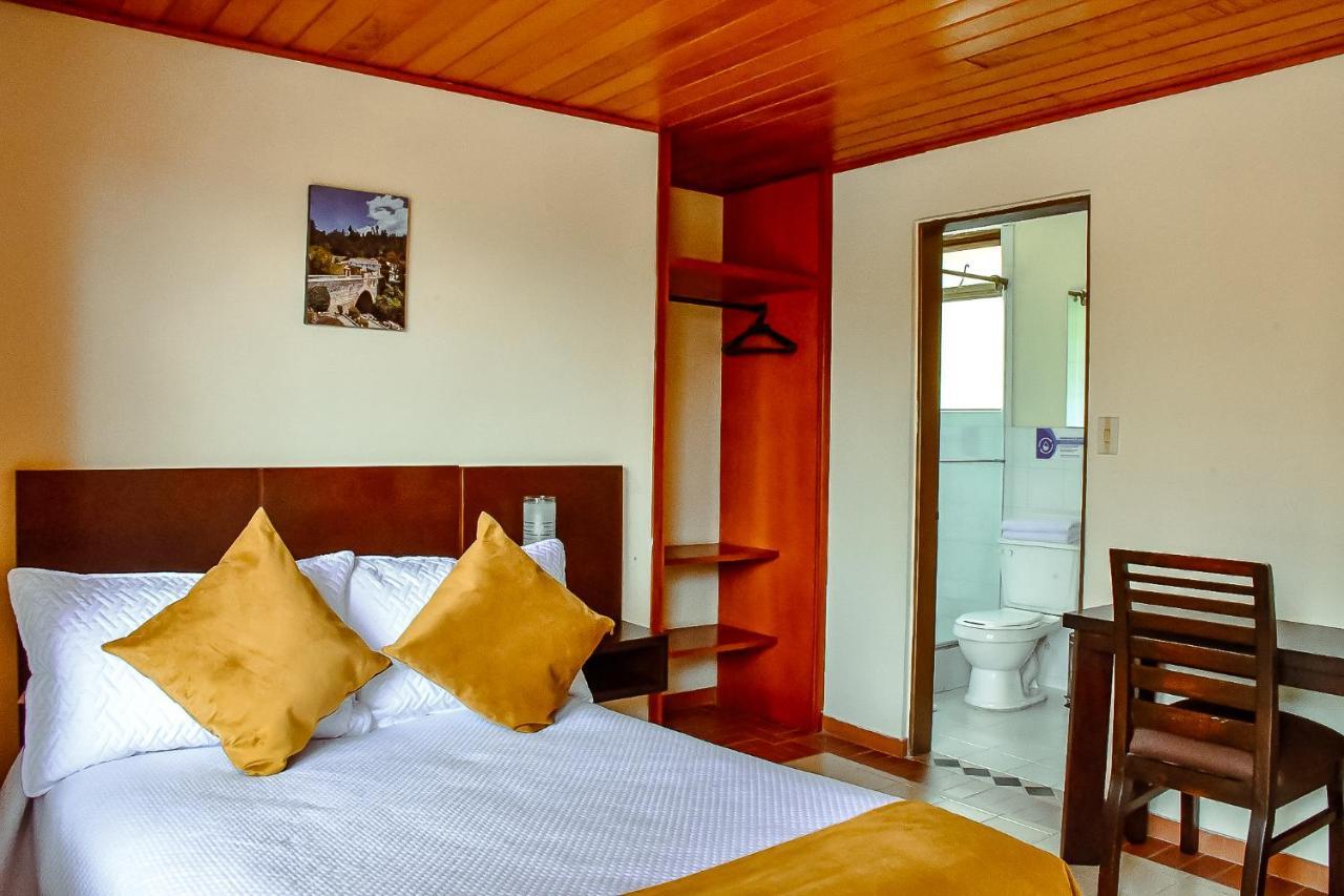 Hotel Villa Vianney Paipa Zewnętrze zdjęcie